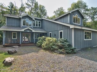 121 Flintlock Trl, Pocono Pines, PA