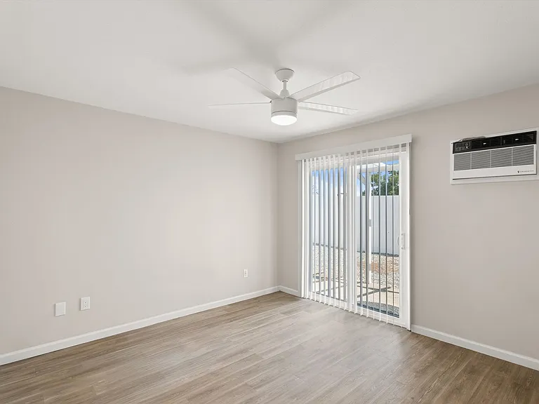 Vista Palms Apartment Homes- Yucaipa, CA — Photo 52