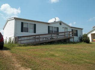 614 Cross Creek Rd, Dryden, VA 24243