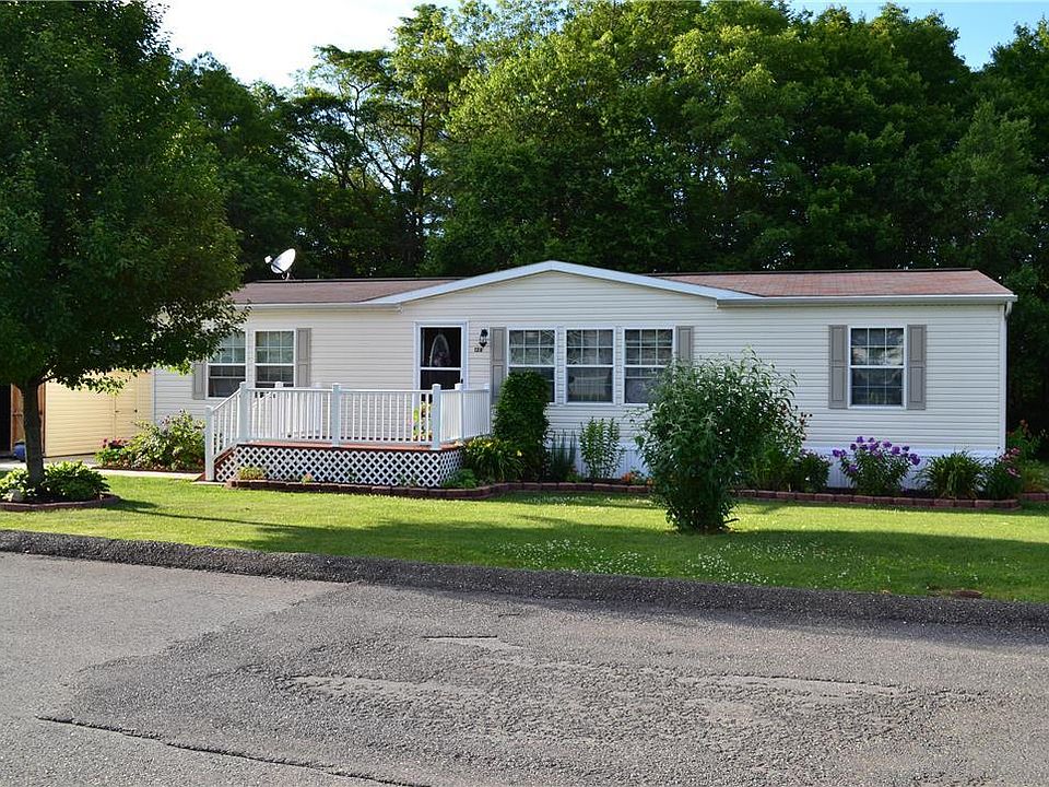 1st image of 128 Ashley Ln E