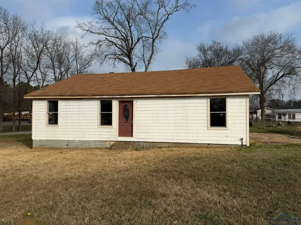 109 W Sedberry St, Jefferson, TX 75657