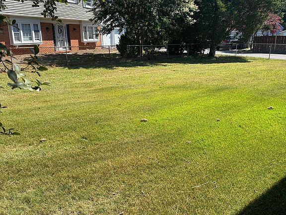 4th image of 7311 Wickford Dr
