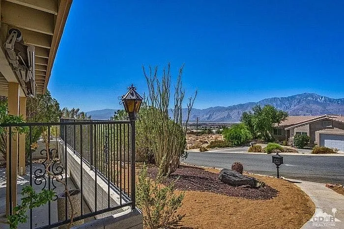 12260 Redbud Rd — Photo 18