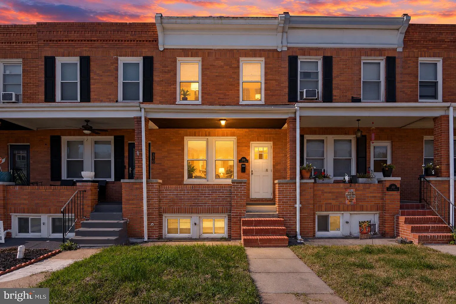 3 bed, 2.0 bath, 1460 sqft, $1,800 — Photo 1
