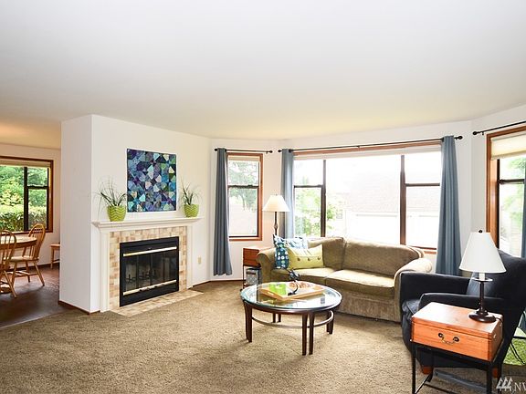 4th image of 22246 SE 42nd Ln