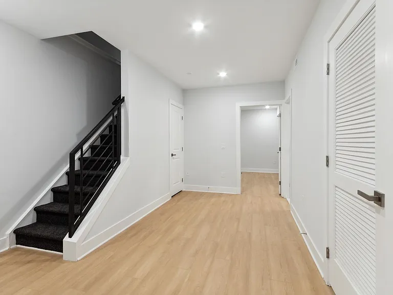 3610 Haverford ave — Photo 9