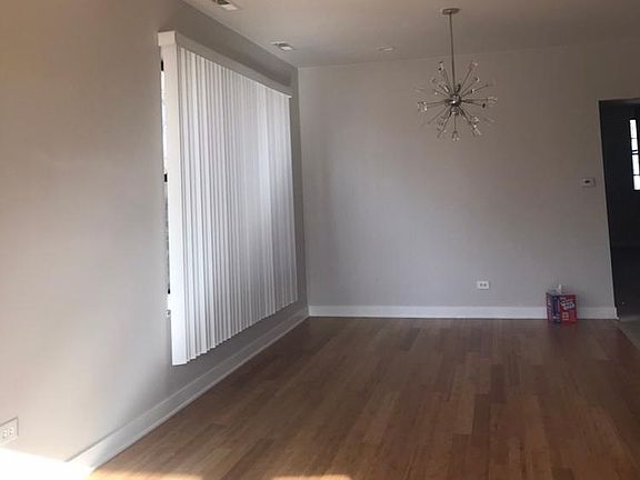 5th image of 1025 N Western Ave #2F