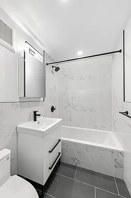 Rented by Compass | media 25