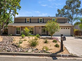 9917 Mozelle Ln, La Mesa, CA 91941