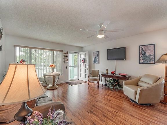 5th image of 2456 Ecuadorian Way APT 26