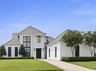 2538 University Club Dr, Baton Rouge, LA 70810