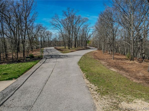 13 Craftsman Dr, Camdenton, MO 65020