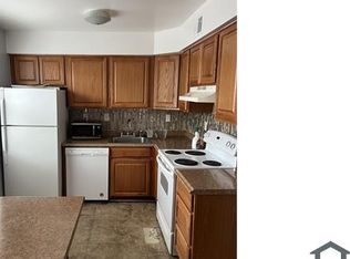 2046 Fort Davis St SE APT 201, Washington, DC 20020