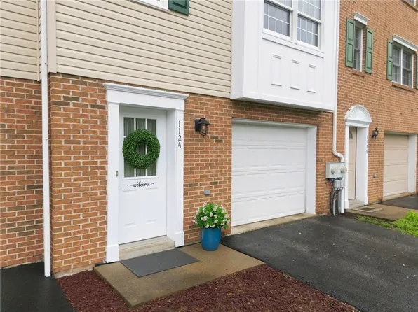1124 Cranston Dr, Greensburg, PA 15601