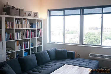 Rented by aptsandlofts.com
