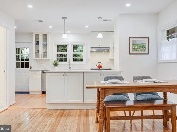 234 S Virginia Ave #93, Falls Church, VA 22046