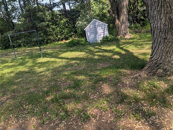 4th image of 3629 Valley View Place