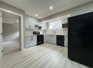 59 Yorkstone Grv SW #59, Calgary, AB T2X4K6
