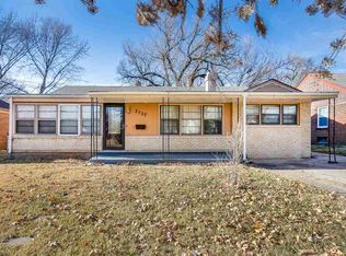 2137 S Old Manor Rd, Wichita, KS 67218