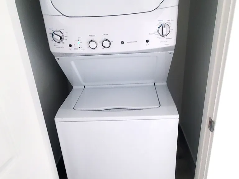 Features a private, in-unit washer and dryer for your exclusive use. Rent includes all utilities (electricity, water, etc.), offering you a hassle-free lifestyle.