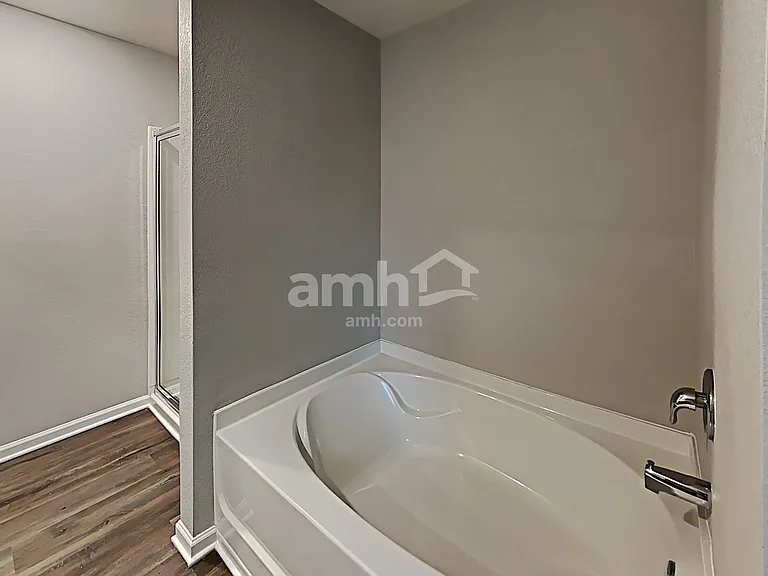 605 Gleaner Way — Photo 13