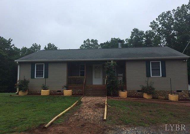 1st image of 798 Wolf Creek Ln