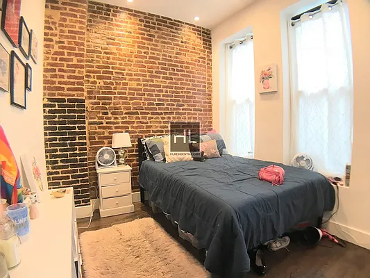 Rented by Highline Residential | media 16