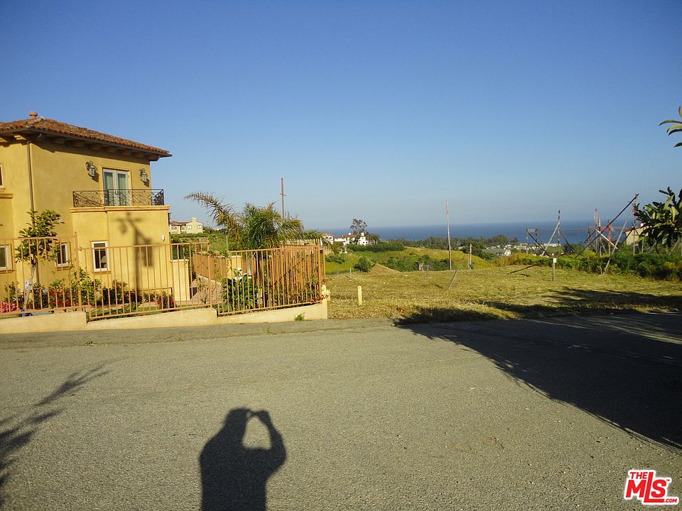 2nd image of 6140 Galahad Rd