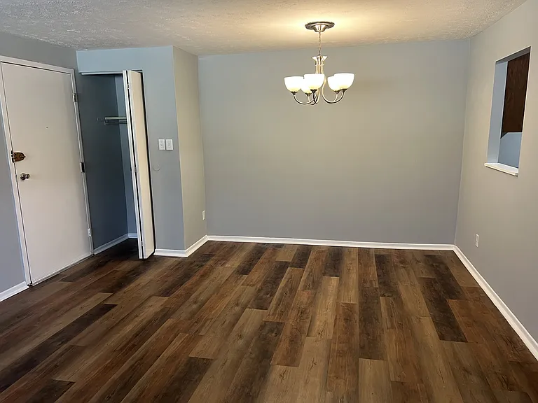 3632 Westwood Northern Blvd #26 — Photo 15