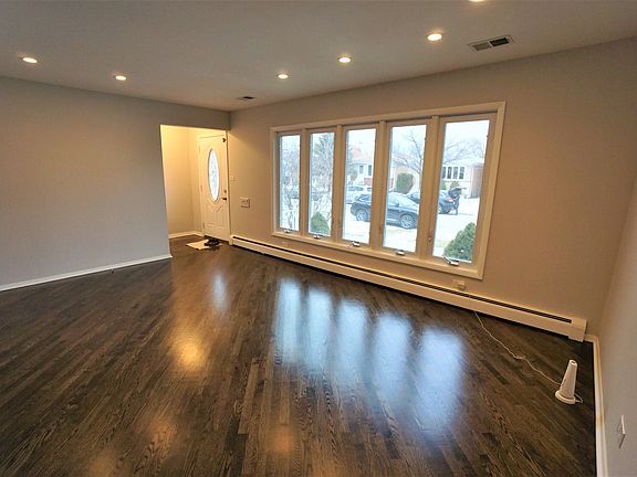 2nd image of 4508 N Newcastle Ave