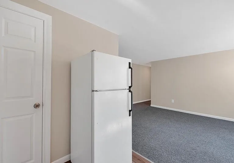 353 Main St #206 — Photo 9