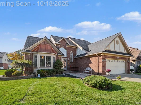 18837 Amber Ct, Livonia, MI 48152