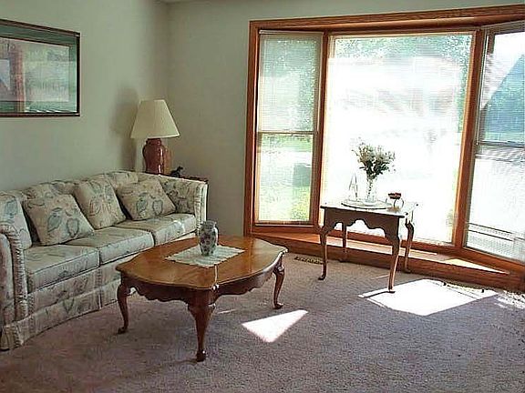 5th image of 4509 Plumwood Ct