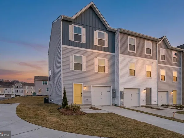 164 Rabbit Rd, Hedgesville, WV 25427