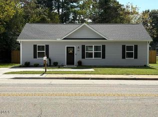 604 E Pope St, Dunn, NC 28334