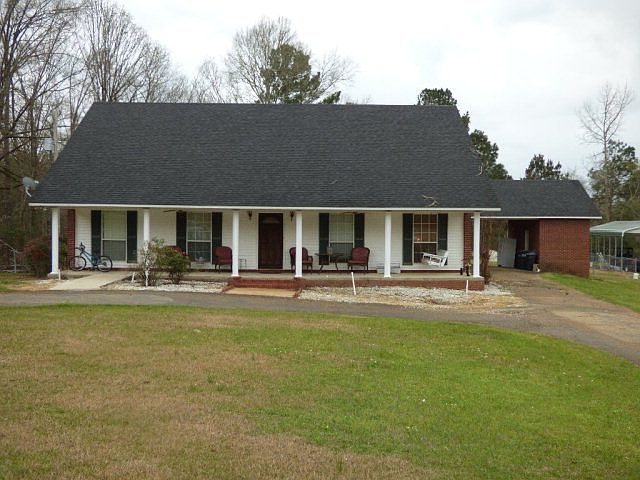 1st image of 3530 Fair River Dr NE