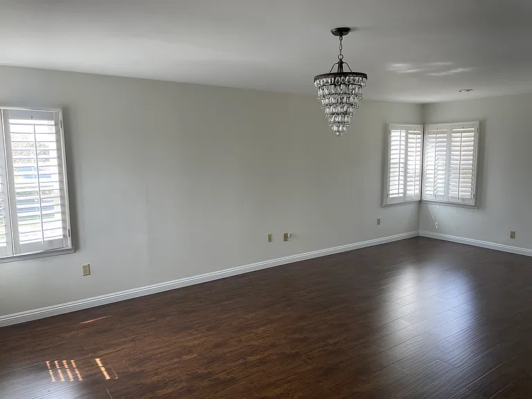 5449 Wiseburn St — Photo 5