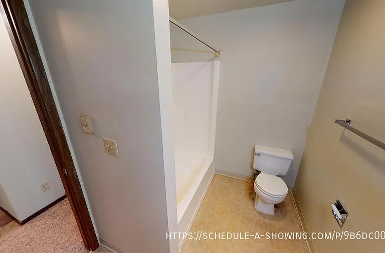 405 E Park St #34 — Photo 3