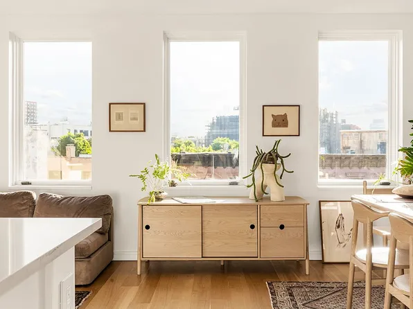 583 Franklin Ave #4, Brooklyn, NY 11238