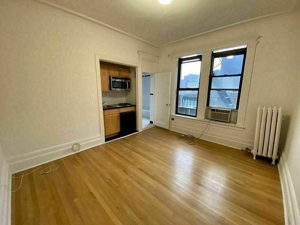 1st image of 105 E 15th St APT 88