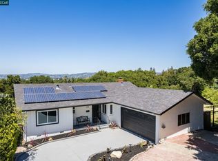 1648 E St, Hayward, CA 94541