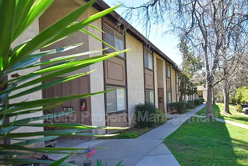 1920 Los Feliz Dr #1940T Photo 1