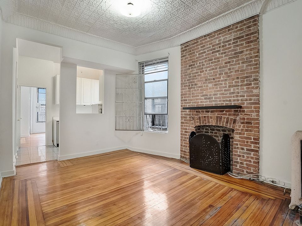 1st image of 158 W 84th St #C3