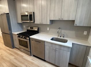 198 Morgan St #5A, Jersey City, NJ 07302