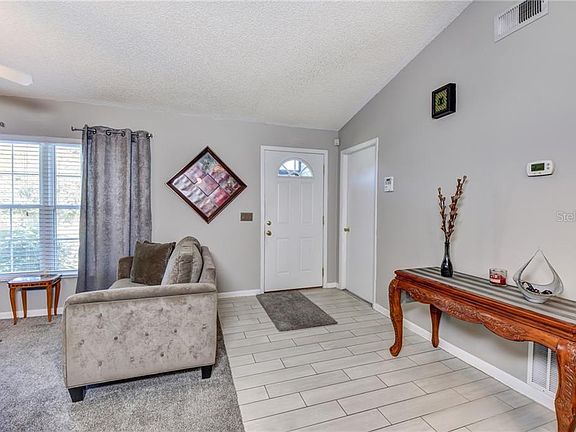 4th image of 1885 Van Allen Cir