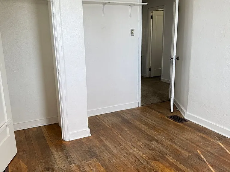 BBLB2224 — Photo 25