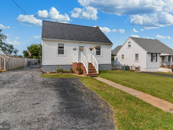 2216 Smith Ave, Baltimore, MD 21227