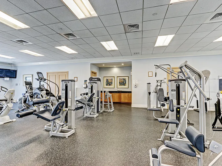 2640 Lake Shore Dr #2014 — Photo 73