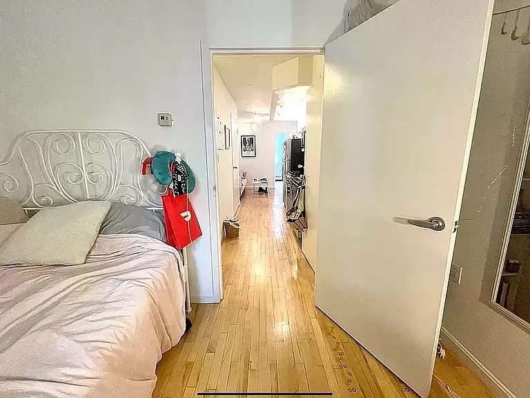 319 E 8th St #4B — Photo 9