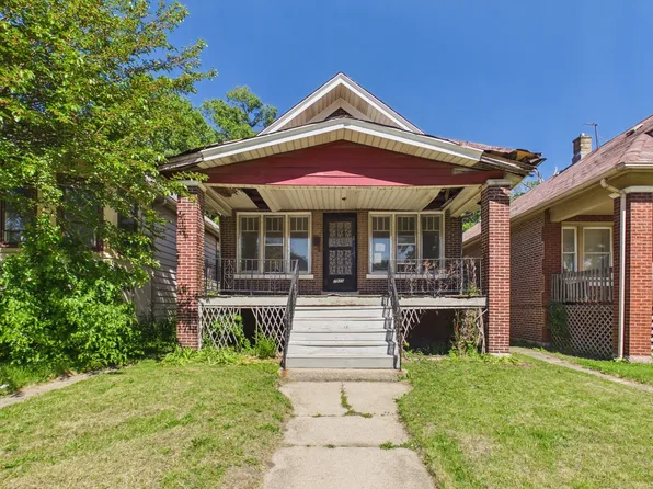 7955 S Ridgeland Ave, Chicago, IL 60617